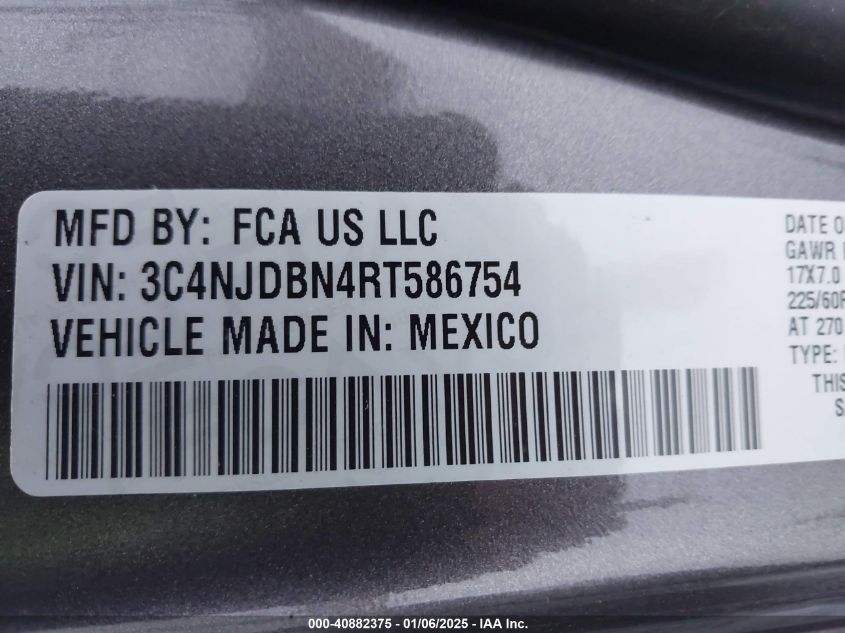 VIN 3C4NJDBN4RT586754 2024 Jeep Compass, Latitude 4X4 no.9