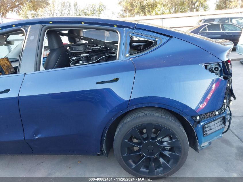 2024 Tesla Model Y Long Range Dual Motor All-Wheel Drive VIN: 7SAYGDEE0RA248581 Lot: 40882431