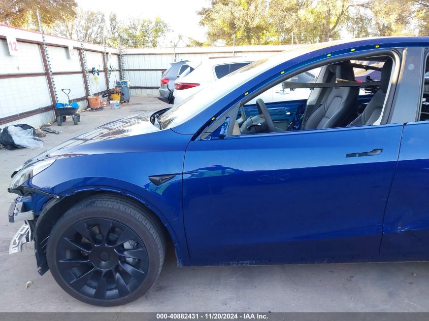 2024 Tesla Model Y Long Range Dual Motor All-Wheel Drive VIN: 7SAYGDEE0RA248581 Lot: 40882431