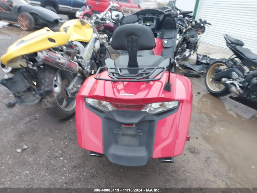 2013 Honda Gl1800 B VIN: JH2SC6811DK002146 Lot: 40883119