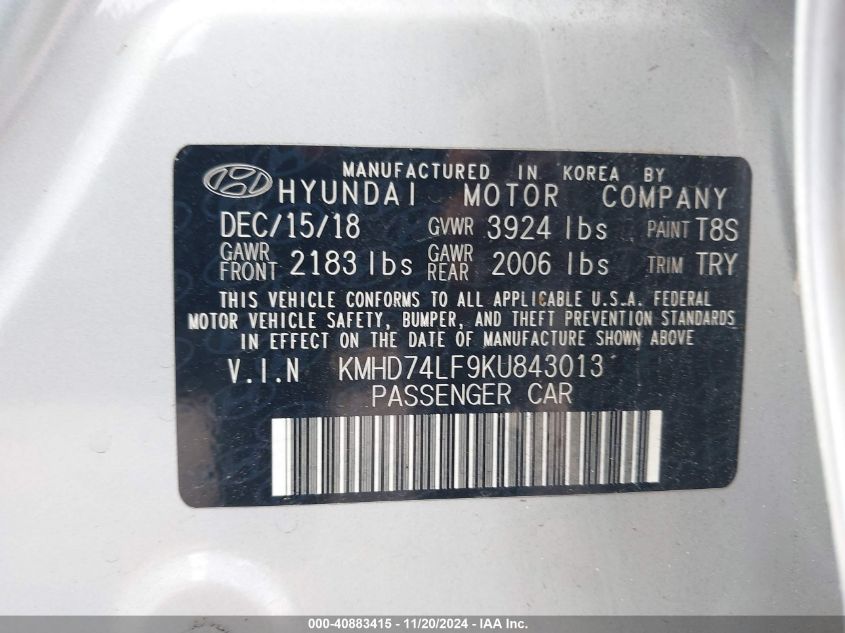 2019 HYUNDAI ELANTRA SE - KMHD74LF9KU843013