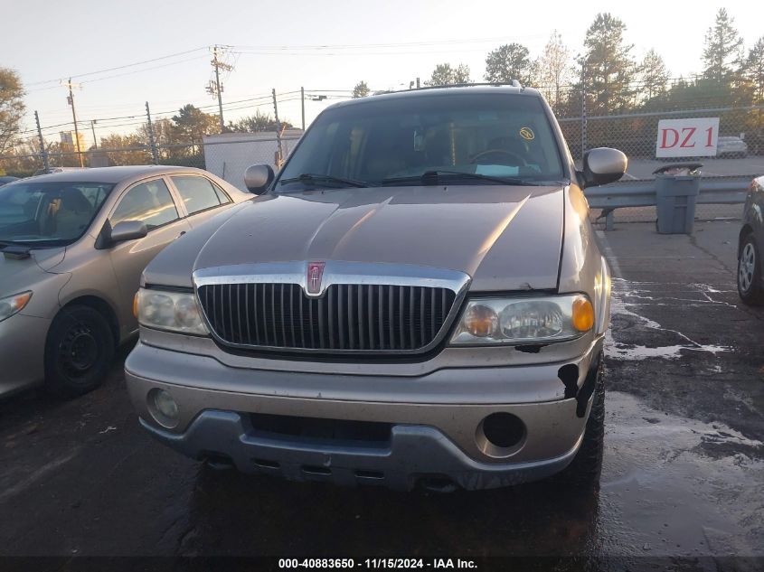 2000 Lincoln Navigator VIN: 5LMFU28A2YLJ27276 Lot: 40883650