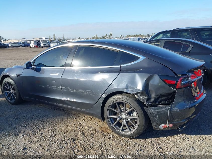 2018 Tesla Model 3 Long Range/Mid Range VIN: 5YJ3E1EA6JF051656 Lot: 40883689