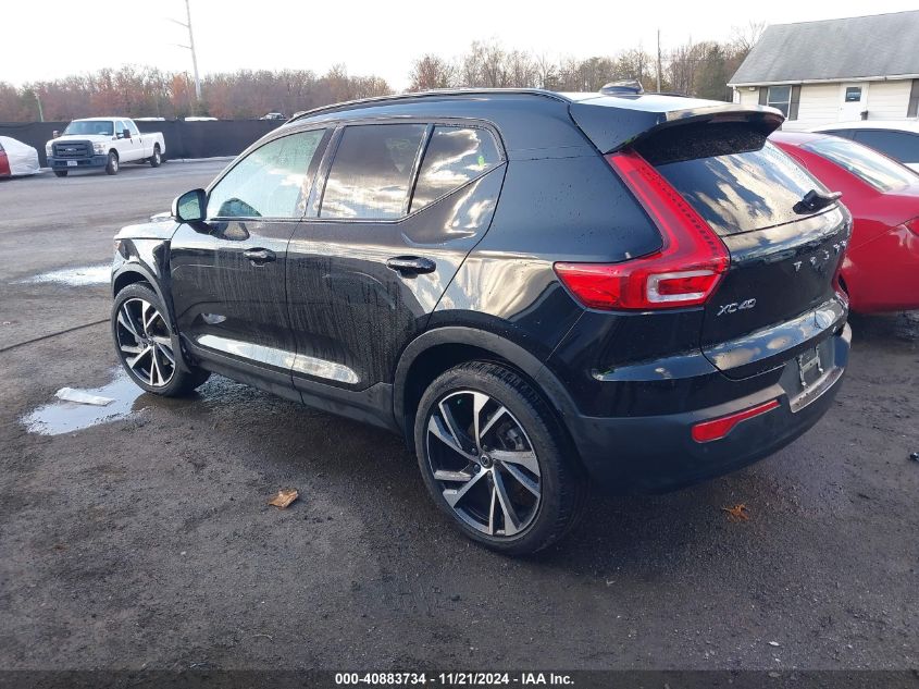 VIN YV4162UM0M2615201 2021 Volvo XC40, T5 R-Design no.3