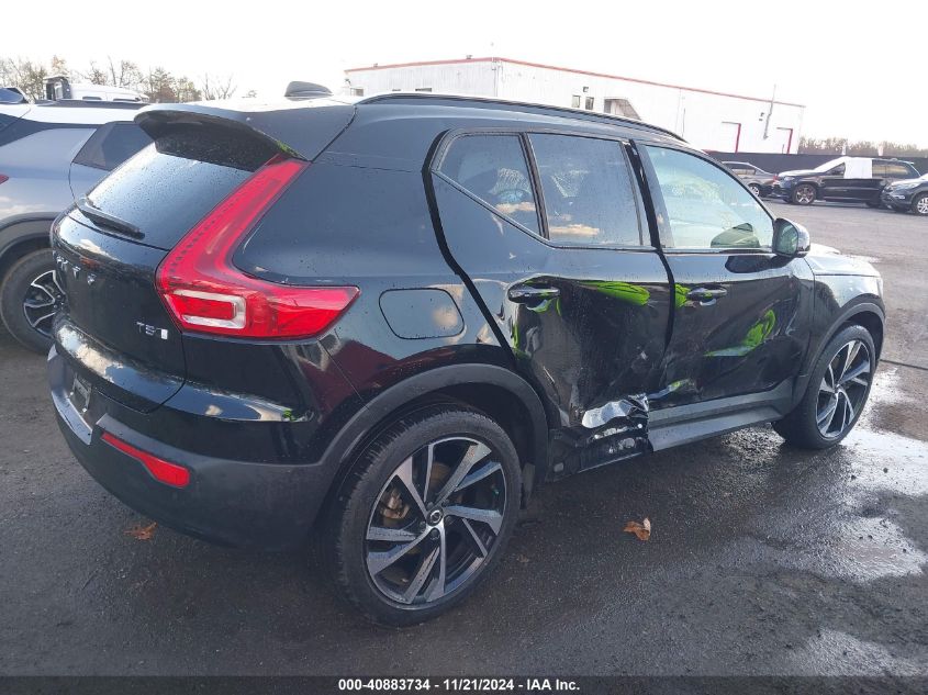 VIN YV4162UM0M2615201 2021 Volvo XC40, T5 R-Design no.4