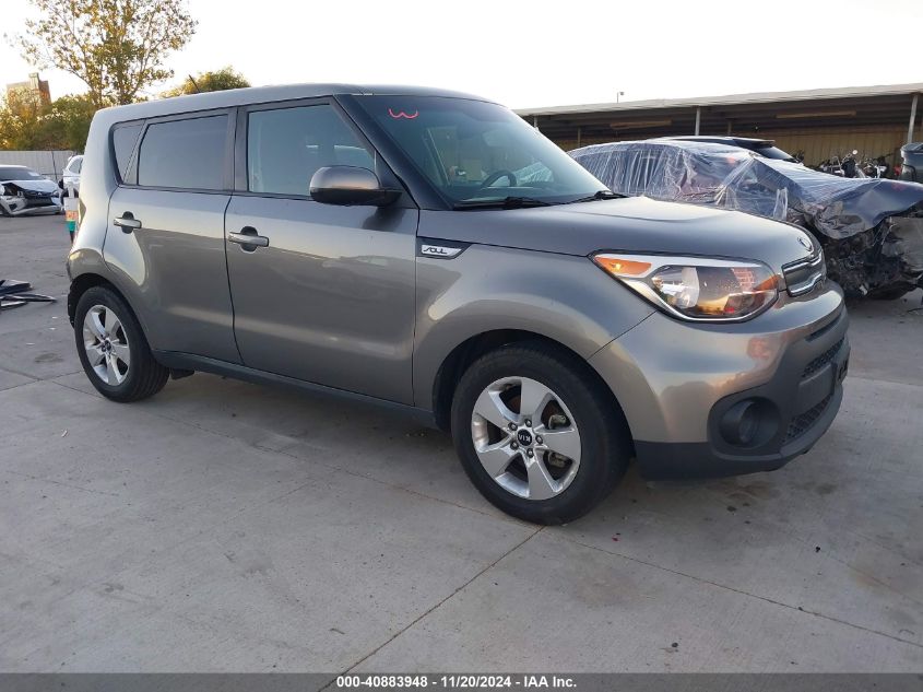 VIN KNDJN2A2XJ7540143 2018 KIA SOUL no.1