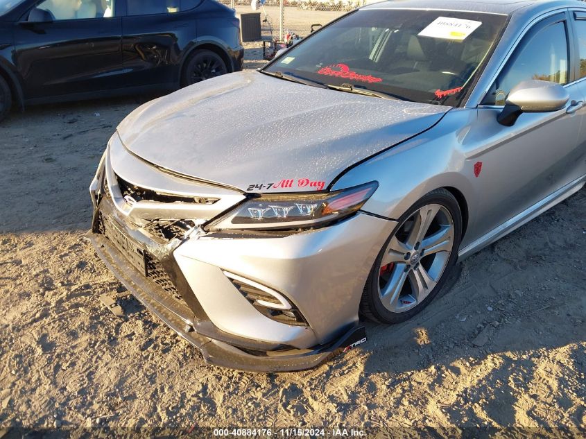 2018 Toyota Camry Se VIN: 4T1B11HK0JU658103 Lot: 40884176