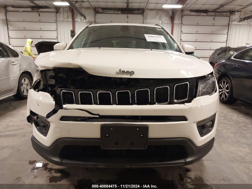 2018 Jeep Compass Latitude 4X4 VIN: 3C4NJDBB5JT256082 Lot: 40884475