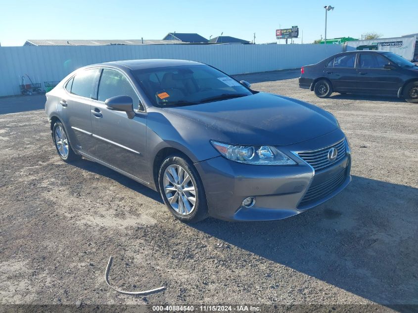 VIN JTHBW1GG4E2061054 2014 Lexus ES, 300H no.1