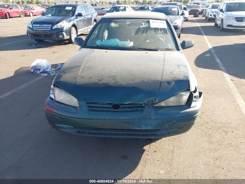 1999 Toyota Camry Ce VIN: 4T1BG22K3XU884092 Lot: 40884824