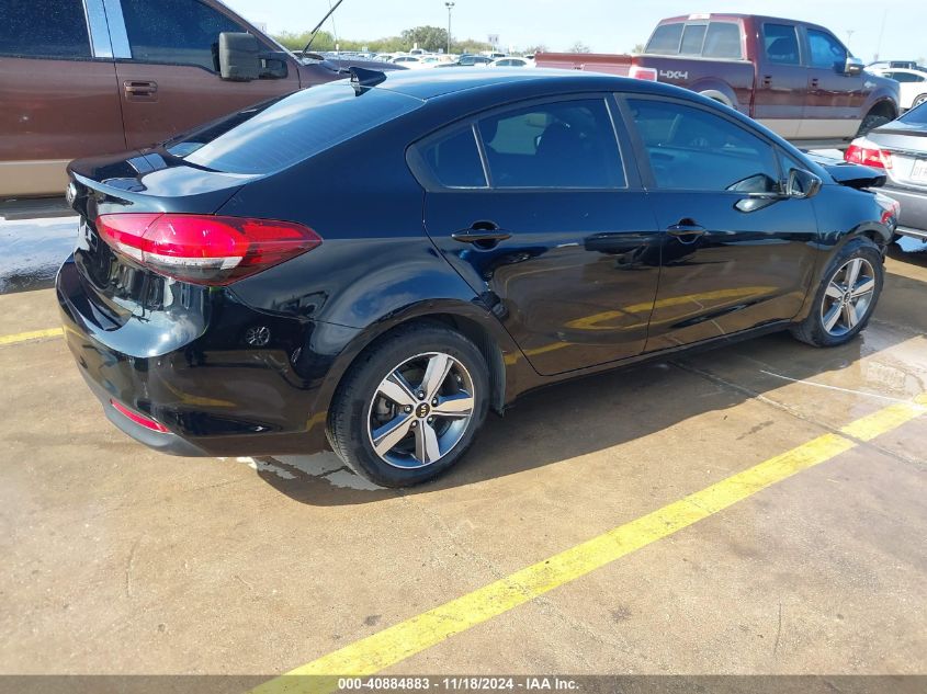 VIN 3KPFL4A77JE235007 2018 KIA FORTE no.4