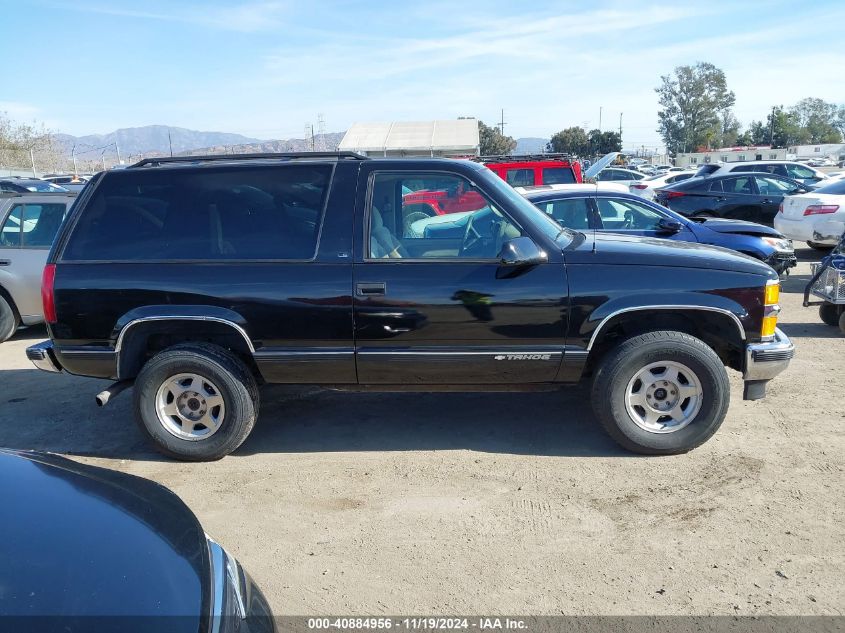 1998 Chevrolet Tahoe VIN: 3GNEK18R5WG135947 Lot: 40884956