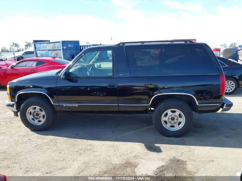 1998 Chevrolet Tahoe VIN: 3GNEK18R5WG135947 Lot: 40884956