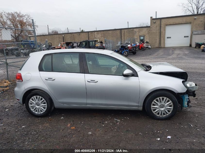 2014 Volkswagen Golf 2.5L VIN: WVWDB7AJ4EW009249 Lot: 40885209