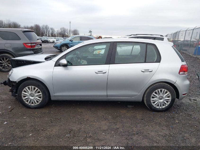 2014 Volkswagen Golf 2.5L VIN: WVWDB7AJ4EW009249 Lot: 40885209