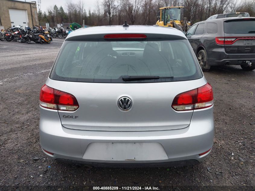 2014 Volkswagen Golf 2.5L VIN: WVWDB7AJ4EW009249 Lot: 40885209