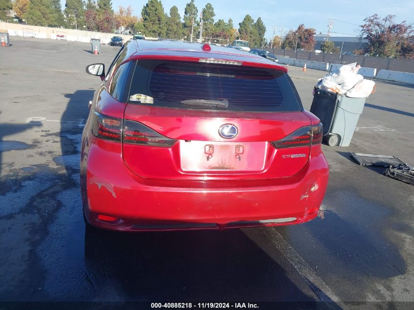 2011 Lexus Ct 200H Premium VIN: JTHKD5BH2B2037702 Lot: 40885218