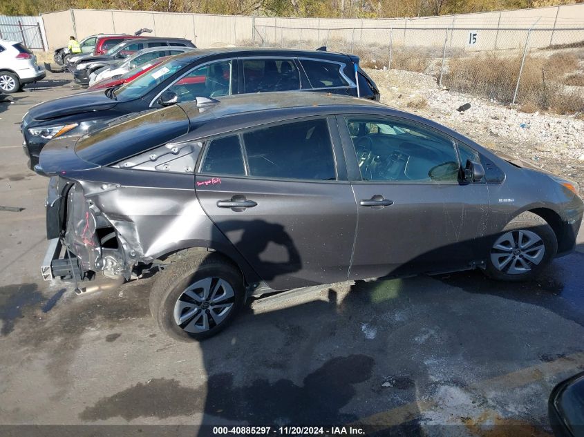 2018 Toyota Prius Three VIN: JTDKARFU0J3554742 Lot: 40885297