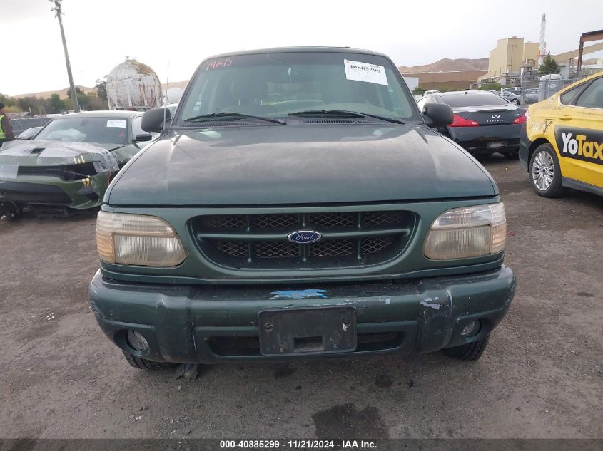 1999 Ford Explorer Eddie Bauer/Limited/Xlt VIN: 1FMZU35P7XZA33145 Lot: 40885299