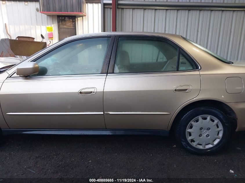 2001 Honda Accord 2.3 Lx VIN: 1HGCG56491A026660 Lot: 40885685