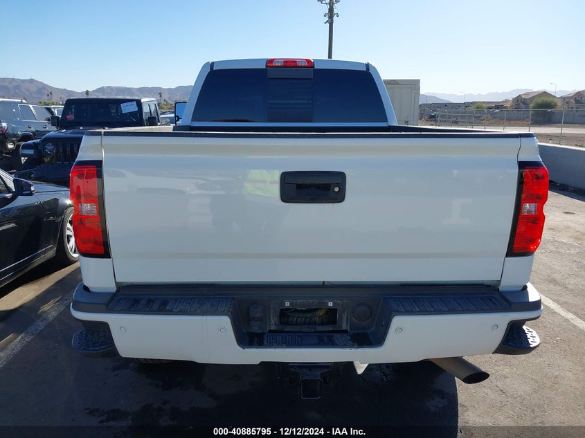 2018 CHEVROLET SILVERADO 2500HD VIN: 1GC1KWEG8JF268008