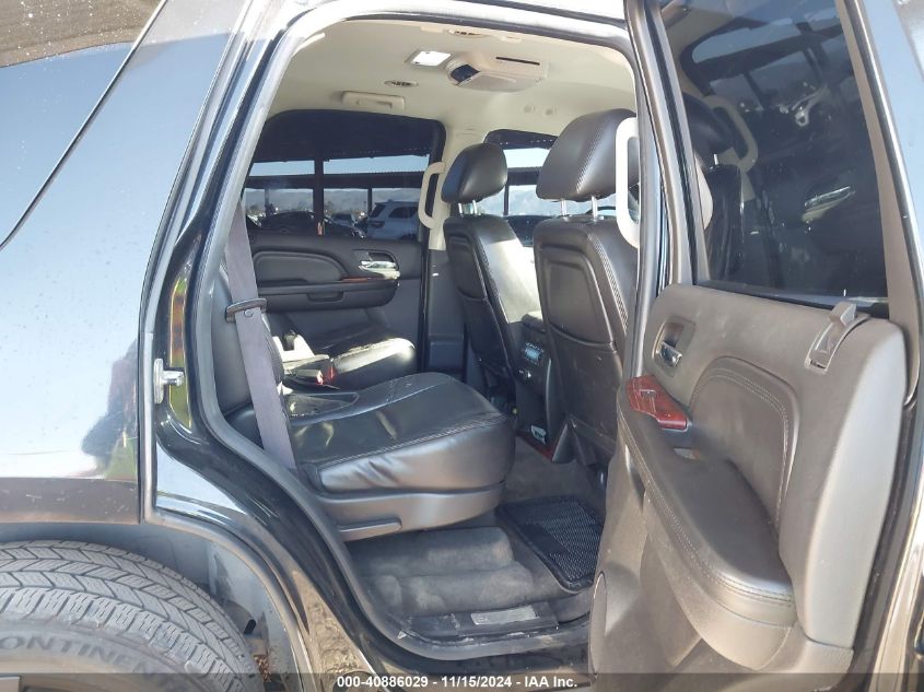 2010 Cadillac Escalade Standard VIN: 1GYUKAEF3AR137164 Lot: 40886029