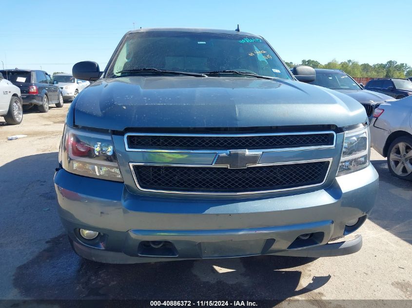 2008 Chevrolet Tahoe Lt VIN: 1GNFK13068J178711 Lot: 40886372