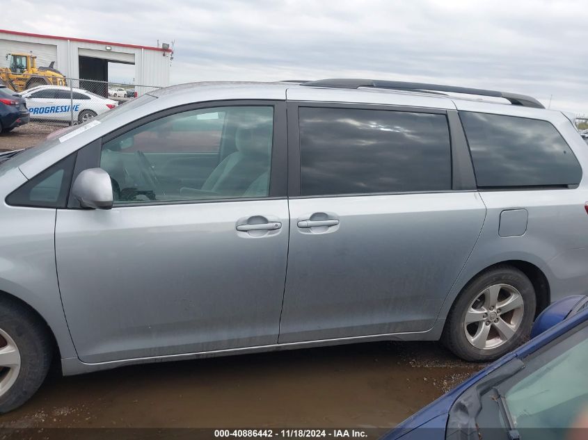 2015 Toyota Sienna Le 8 Passenger VIN: 5TDKK3DC8FS611733 Lot: 40886442