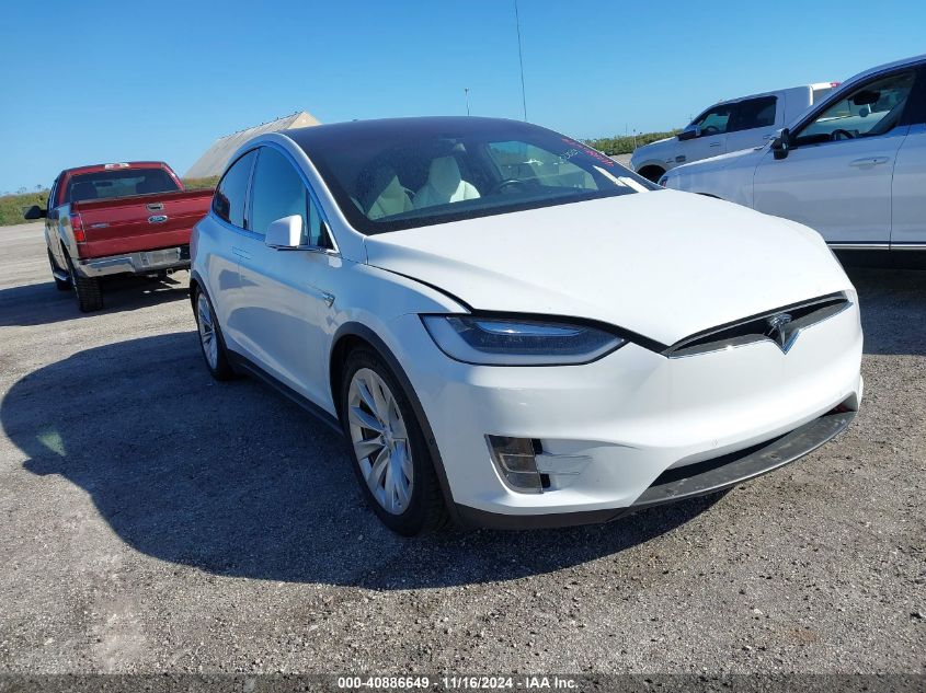 VIN 5YJXCBE28GF021024 2016 Tesla Model X no.1