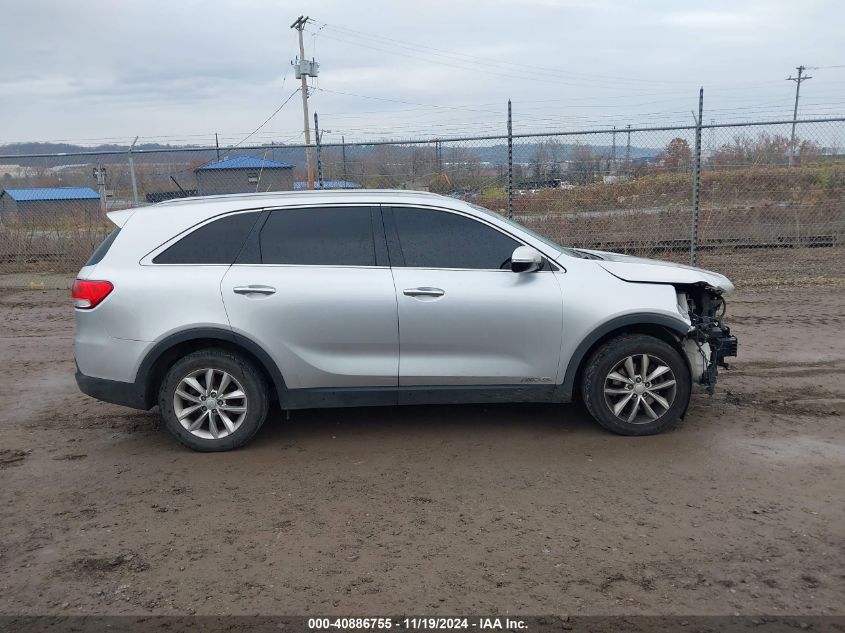 2017 Kia Sorento Lx V6 VIN: 5XYPGDA56HG308002 Lot: 40886755