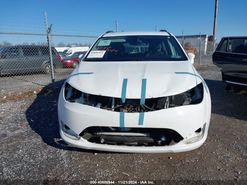 2017 Chrysler Pacifica Touring-L VIN: 2C4RC1BG7HR642134 Lot: 40886944