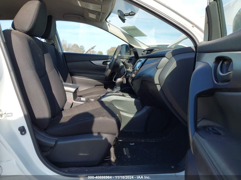 2019 NISSAN ROGUE SPORT S - JN1BJ1CP4KW213105