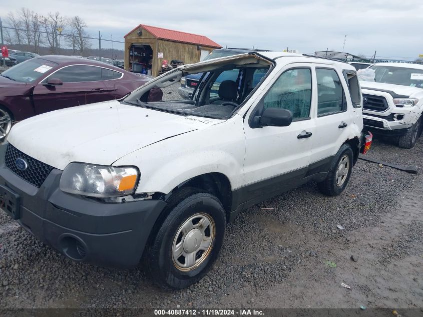 2005 Ford Escape Xls VIN: 1FMYU92Z05KD72744 Lot: 40887412