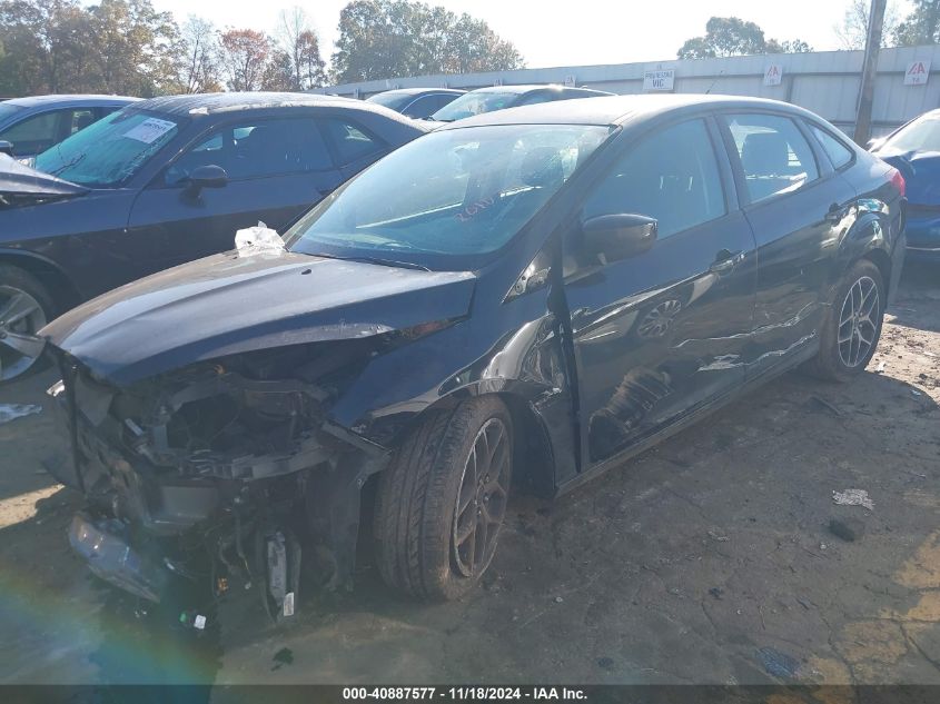 VIN 1FADP3F23JL201033 2018 FORD FOCUS no.2