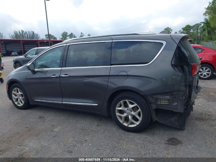 2019 Chrysler Pacifica Touring L VIN: 2C4RC1BG9KR657709 Lot: 40887659