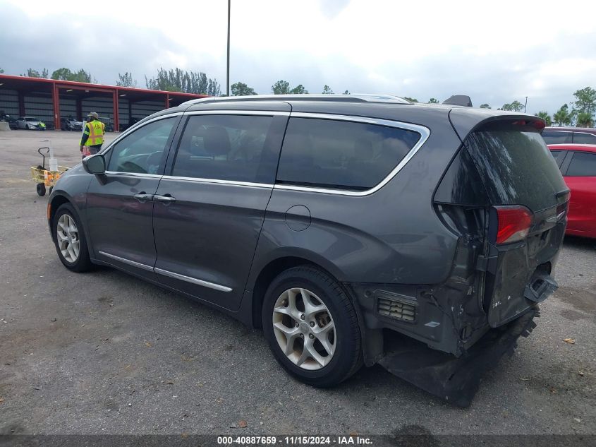 2019 Chrysler Pacifica Touring L VIN: 2C4RC1BG9KR657709 Lot: 40887659