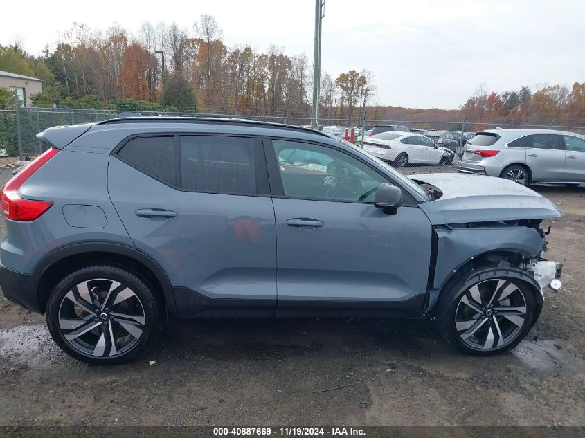 2023 Volvo Xc40 B5 Ultimate Dark Theme VIN: YV4L12UX6P2910597 Lot: 40887669