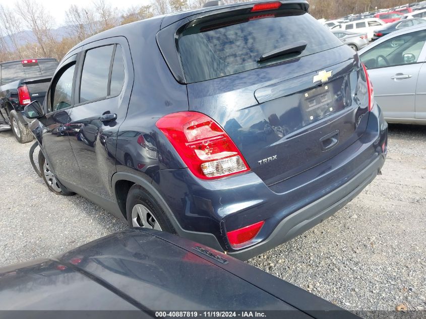 VIN 3GNCJKSB1JL377601 2018 Chevrolet Trax, LS no.3