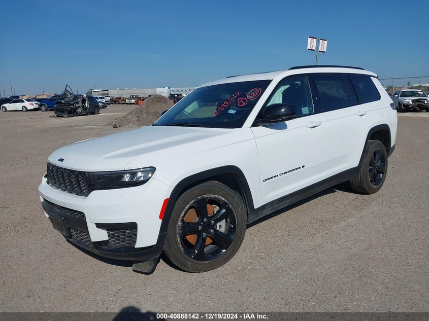 Vin: 1c4rjkag8r8930321, lot: 41377834, jeep grand cherokee l altitude x 4x4 20242