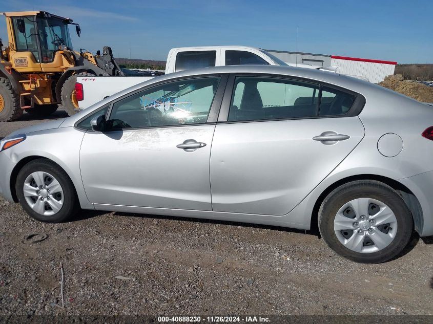 2018 Kia Forte Lx VIN: 3KPFL4A70JE226567 Lot: 40888230