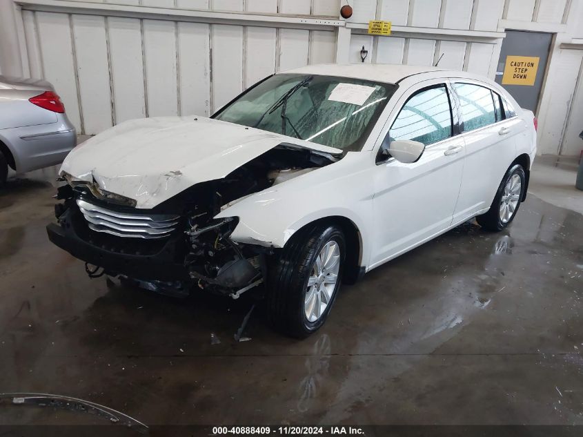 2014 Chrysler 200 Touring VIN: 1C3CCBBB9EN198431 Lot: 40888409