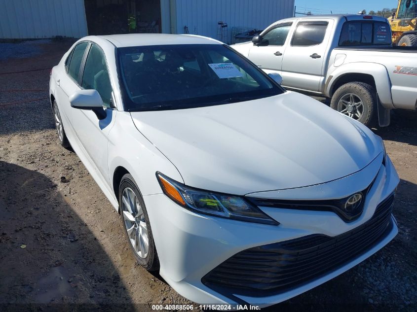 2018 Toyota Camry Le VIN: 4T1B11HK3JU147016 Lot: 40888506