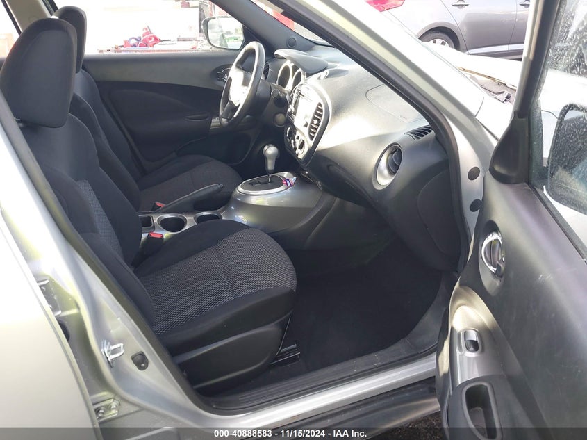 2017 NISSAN JUKE S - JN8AF5MRXHT701040