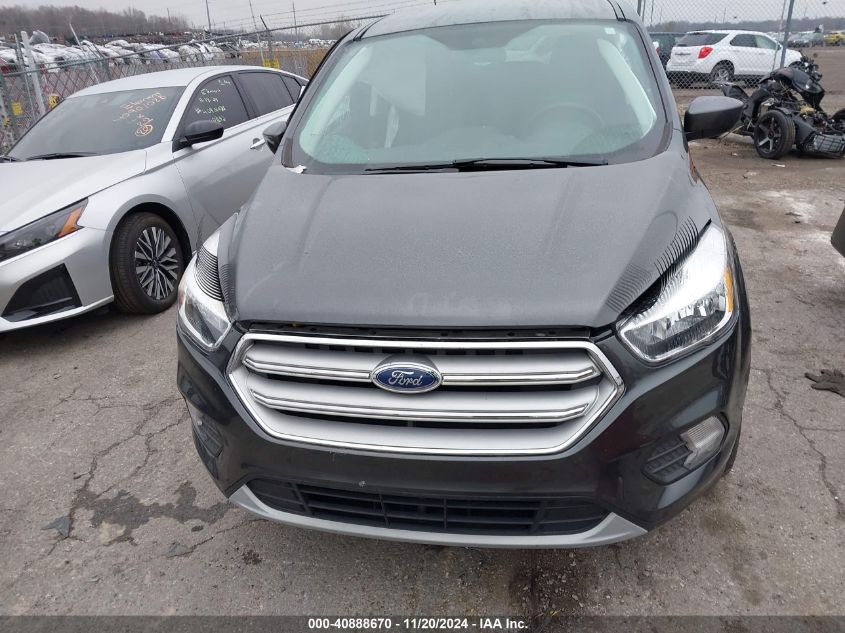 2019 FORD ESCAPE SE - 1FMCU9GD0KUB53662