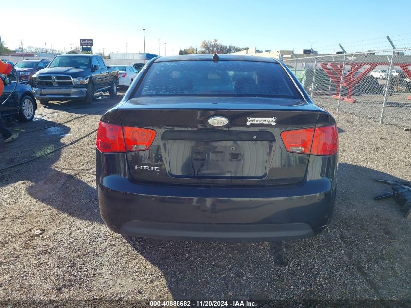 2010 Kia Forte Lx VIN: KNAFT4A29A5040832 Lot: 40888682