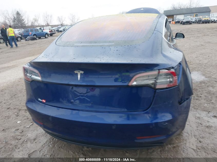 2018 Tesla Model 3 Long Range/Mid Range VIN: 5YJ3E1EA7JF005513 Lot: 40888859