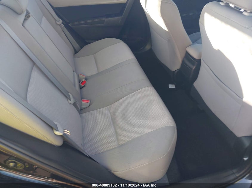 2015 TOYOTA COROLLA LE - 5YFBURHE3FP289892