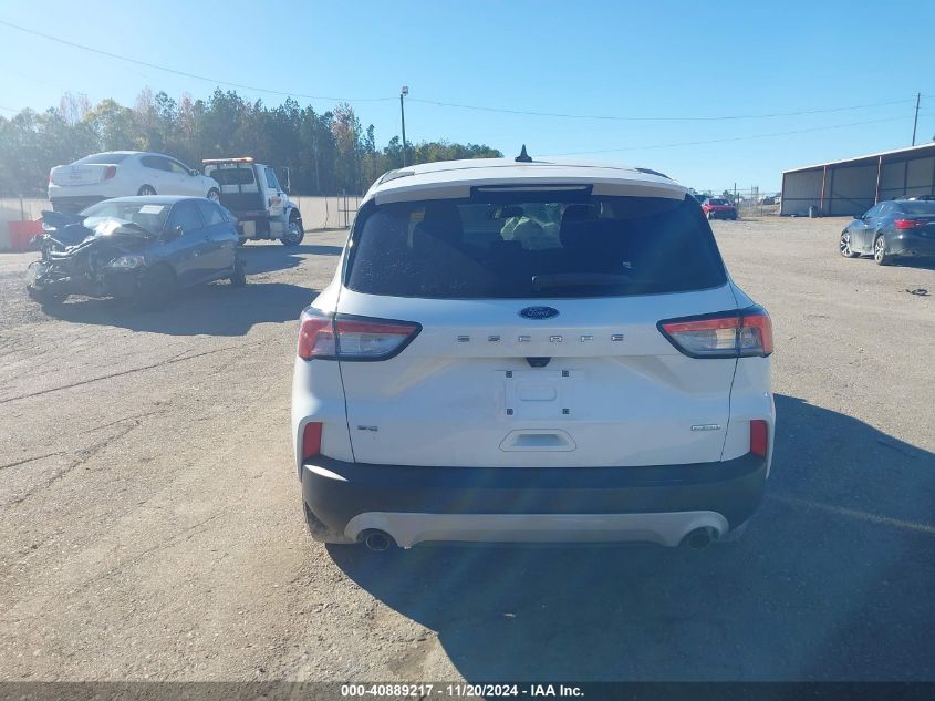 2020 Ford Escape Se VIN: 1FMCU0G64LUA32454 Lot: 40889217