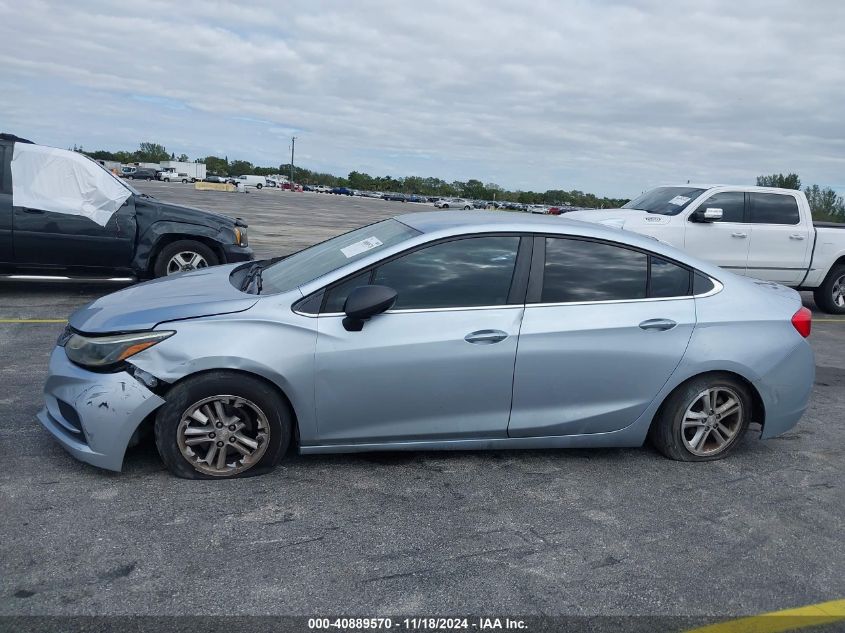 2017 Chevrolet Cruze Lt Auto VIN: 1G1BE5SM3H7142670 Lot: 40889570