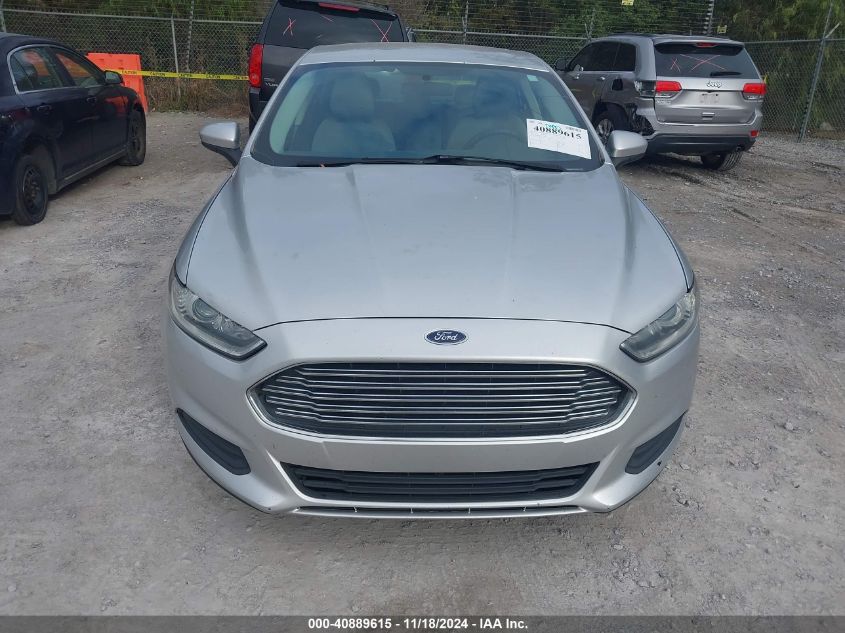 2015 Ford Fusion S VIN: 1FA6P0G77F5110232 Lot: 40889615